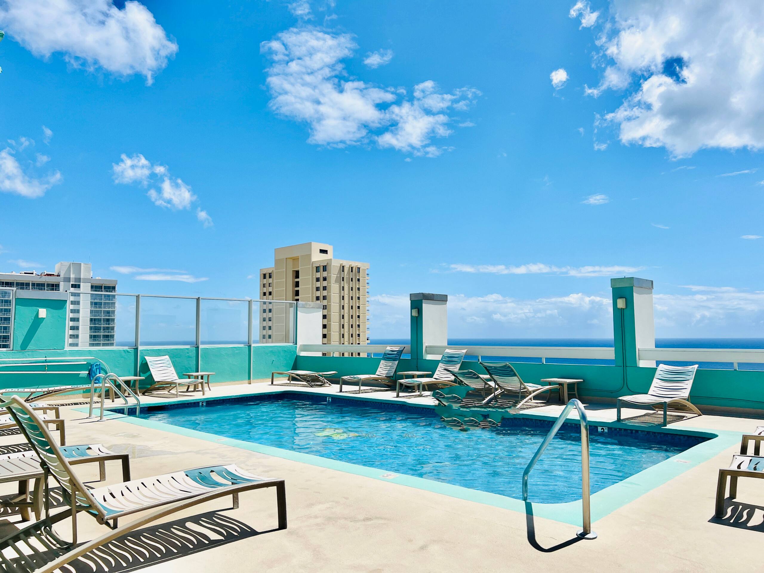 Condo in Honolulu · ★4.81 · Studio · 2 beds · 1 private bath - Image 43