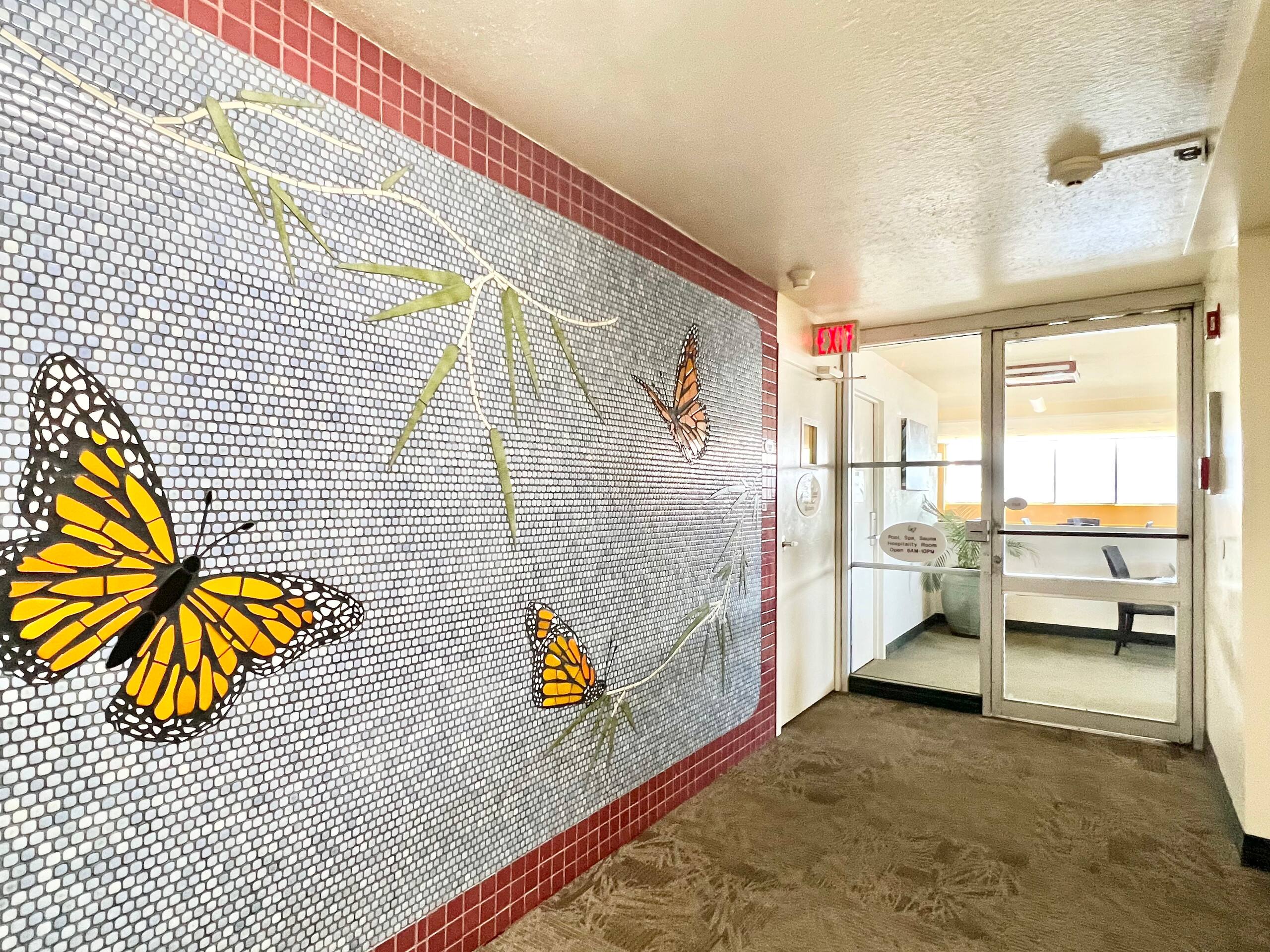 Condo in Honolulu · ★4.81 · Studio · 2 beds · 1 private bath - Image 65