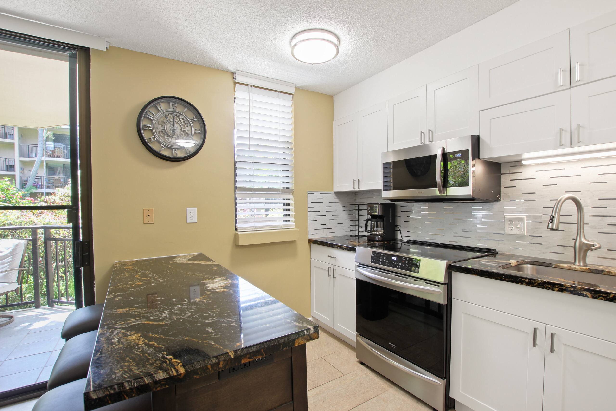 Condo in Kailua-Kona · ★4.81 · 1 bedroom · 1 bed · 1 private bath - Image 8