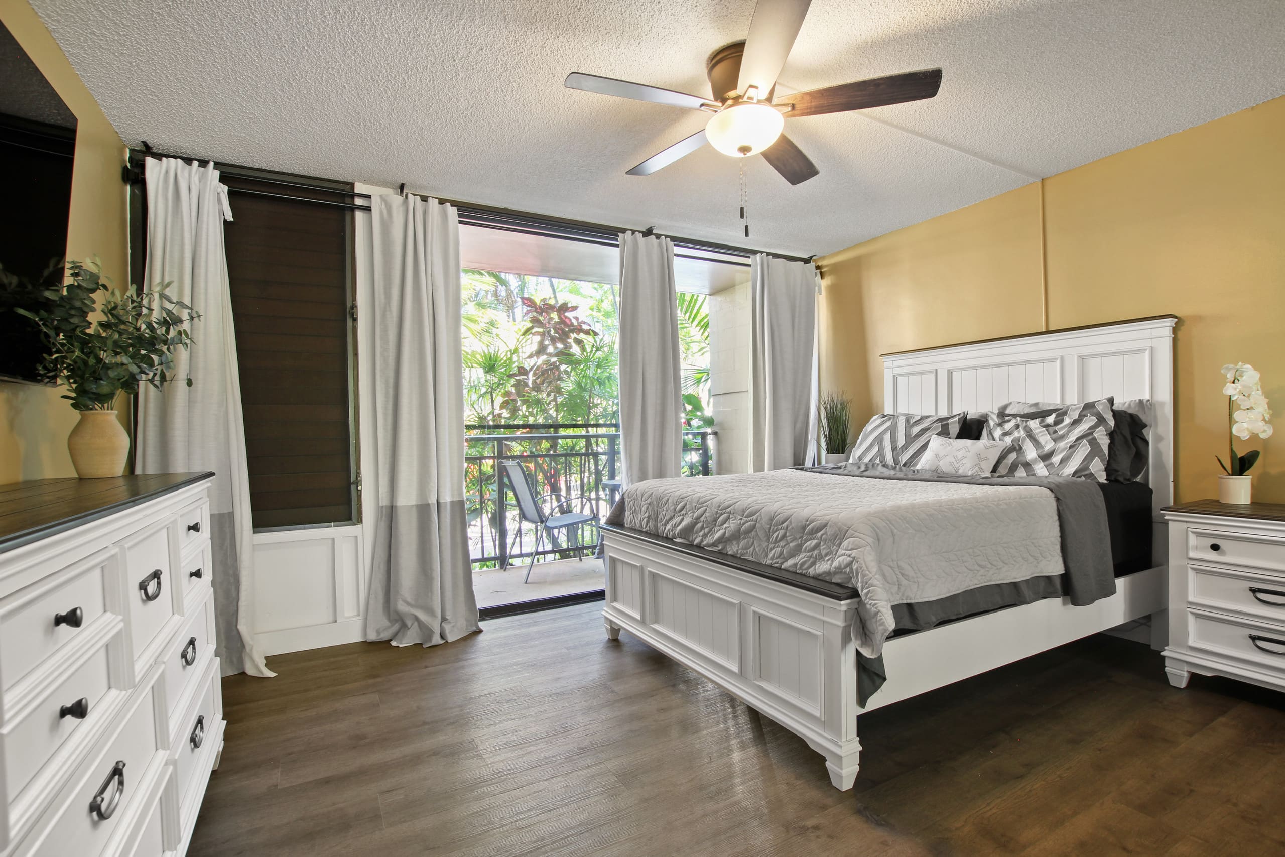 Condo in Kailua-Kona · ★4.81 · 1 bedroom · 1 bed · 1 private bath - Image 2