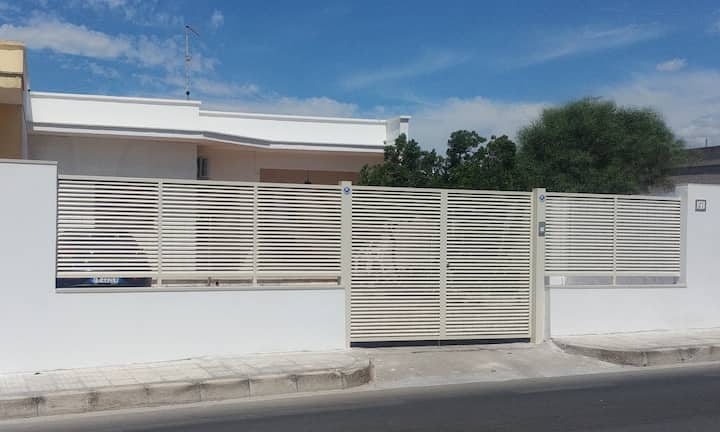 Affittasi Casa Da Mimma In Torre Lapillo - Punta Prosciutto