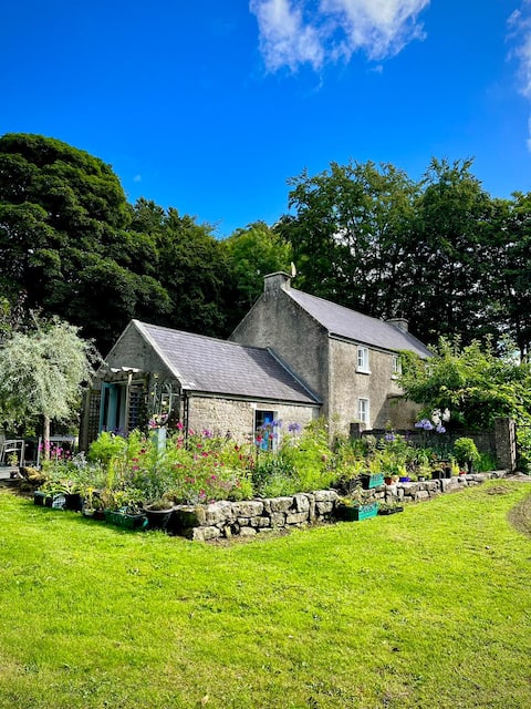 Stunning 3 bed country farmhouse
