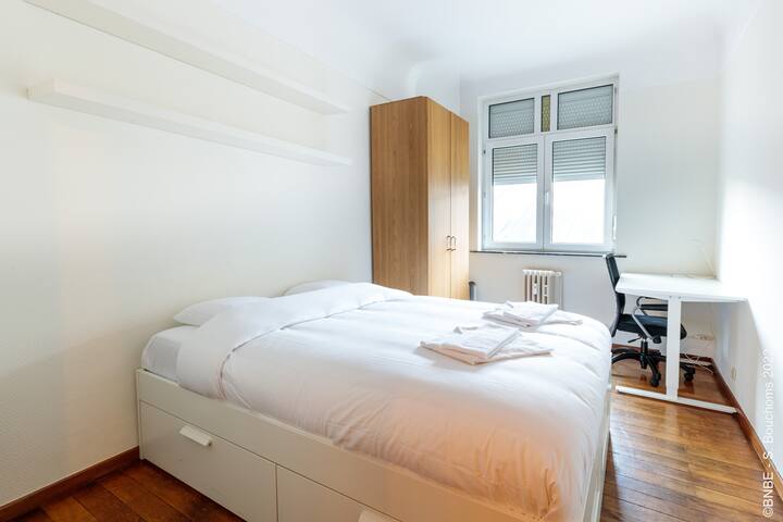 Family size Discoveries – Optimal Brussels Lodging gallery image 4