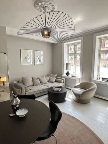 Spacious & central – Scandinavian design gallery image 4