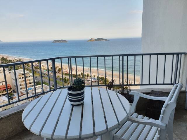 Cobertura frente mar com piscina e churrasqueira gallery image 4