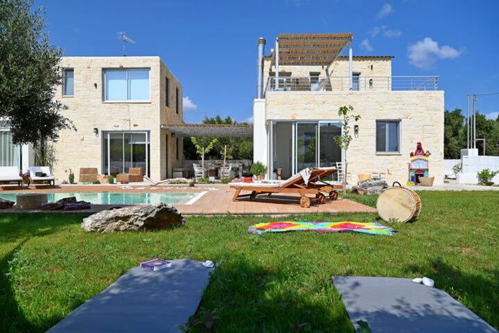 Annassa Air&Fire Suite gallery image 4