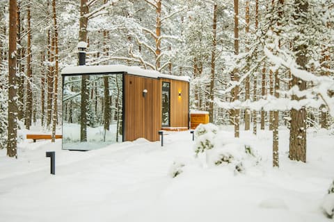 Invisible House + Sauna Retreat in Laheranna SUME