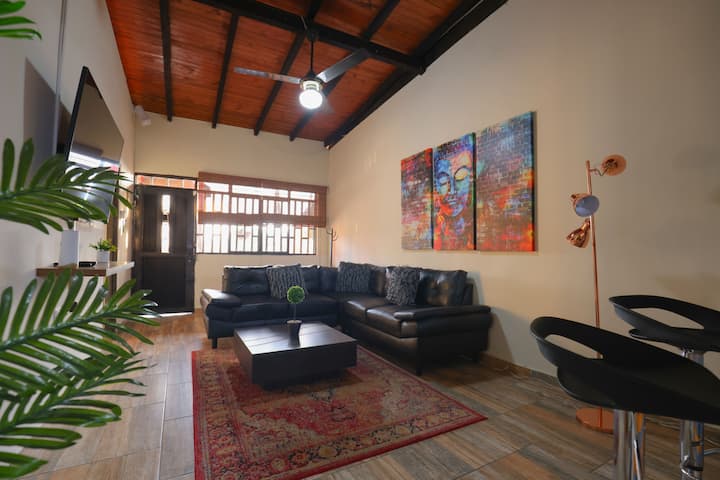 7b/3b Private House W Patio, Jacuzzi & Gazebo! - Dosquebradas