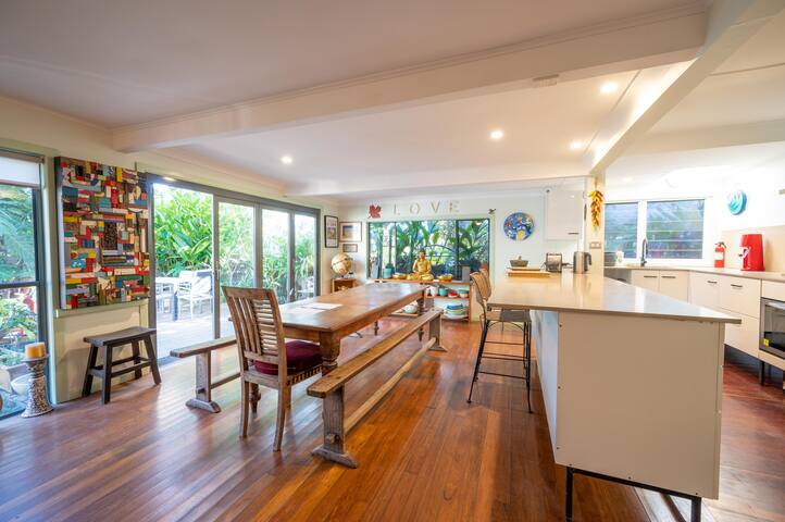 Peter’s Paradise Cottage