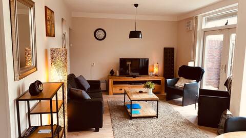 Nice bungalow in Nieuw Vennep, Nearby Amsterdam