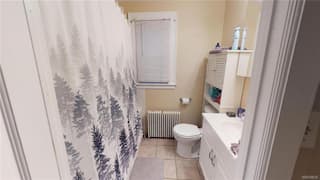 Central One Bedroom with Sunroom, photo 4 of 7