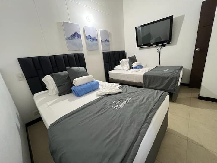 Habitación Auxiliar, capacidad para 5 personas  con aire acondicionado 