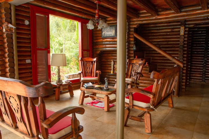 Hermosa Cabana En Medio Del Bosque. - La Mesa