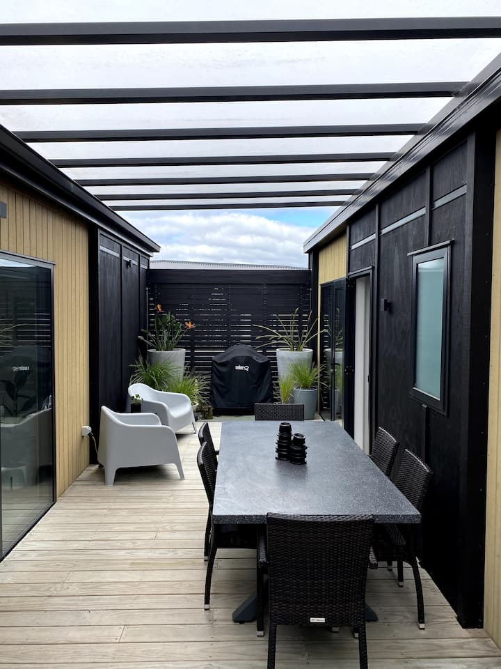 2 Black Pods By The Sea Houses for Rent in Waihi Beach, Bay of Plenty