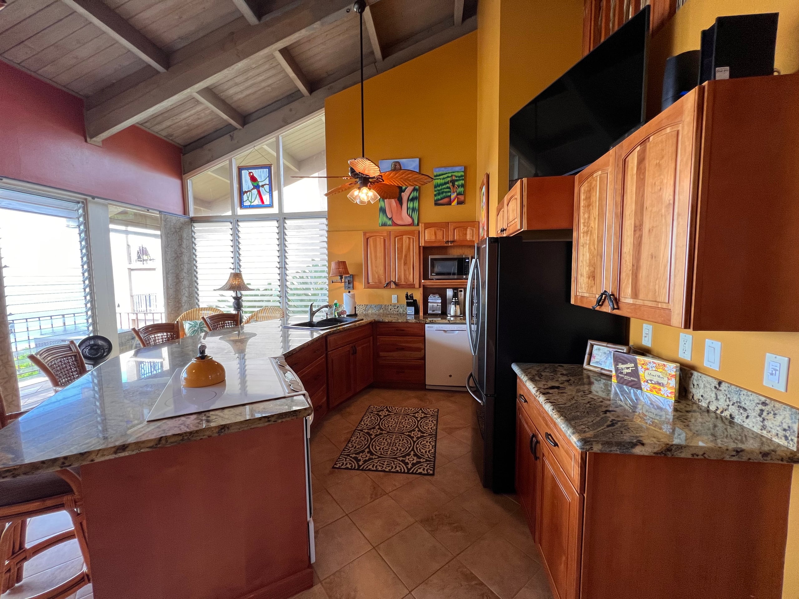 Marvelous Maui, Oceanfront Paradise! - Image 15