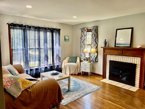 Top performing Airbnb: Katie's House A Columbus / Clintonville Airbnb House in Clintonville