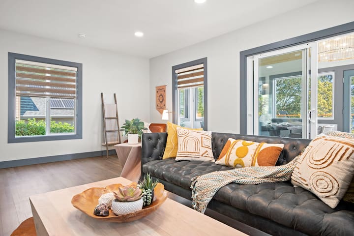 GroovyStays managed Airbnb listing 2