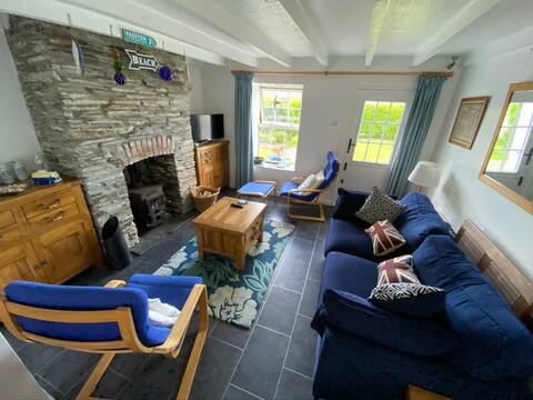 No 6 Quarrymans Cottages, Nr Wadebridge, Cornwall