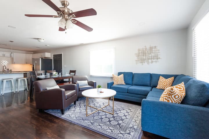 Homey, 3/2, Large Yard, Spacious, Family Friendly - San Diego, CA