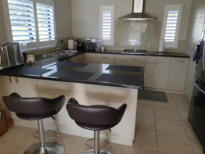 Near The Airport, Affordable & Clean Stay - Auckland