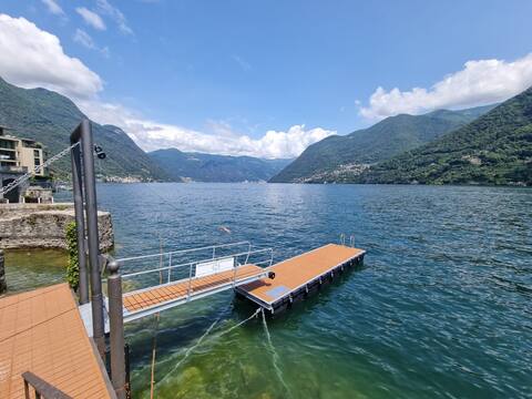 Waterfront Villa Fra Riva with spa & swimming pool