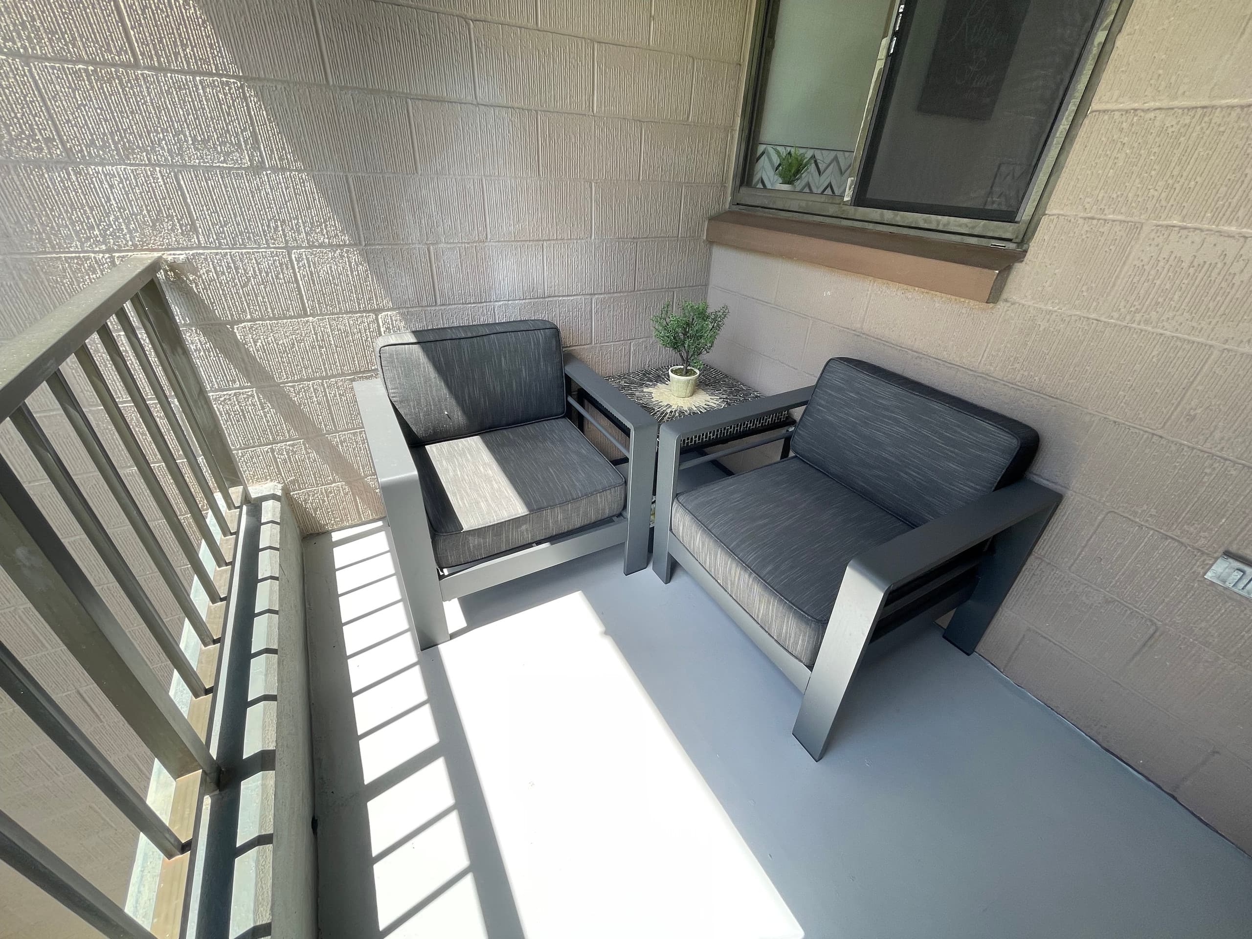 Condo in Lahaina · ★4.96 · 1 bedroom · 2 beds · 1 private bath - Image 18