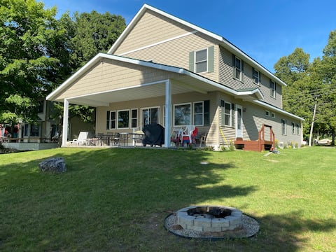 Torch Lake Northern Escape