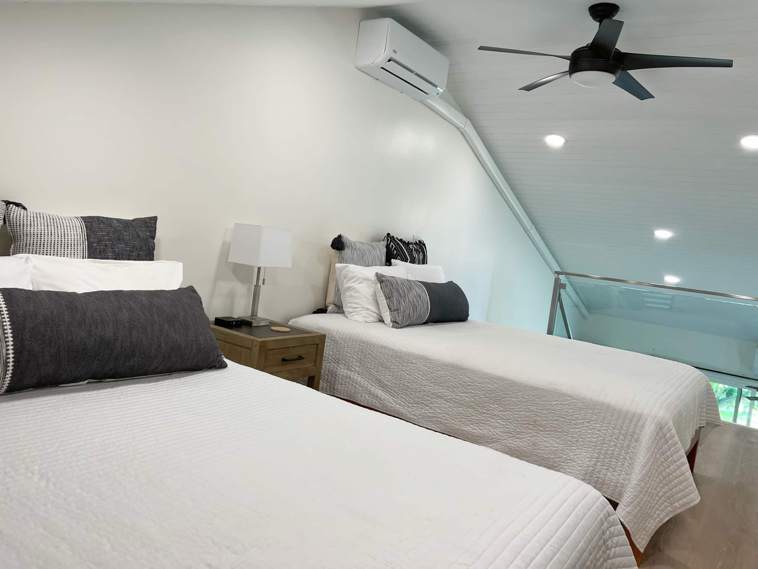 Condo in Kahuku · ★4.93 · 2 bedrooms · 3 beds · 2 baths - Image 10