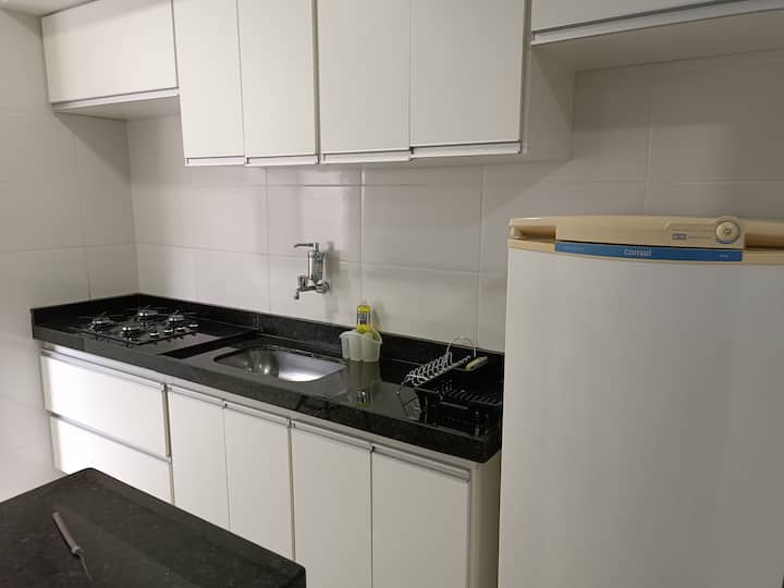Apartamento Com 02 Quartos No Primeiro Andar - Teófilo Otoni