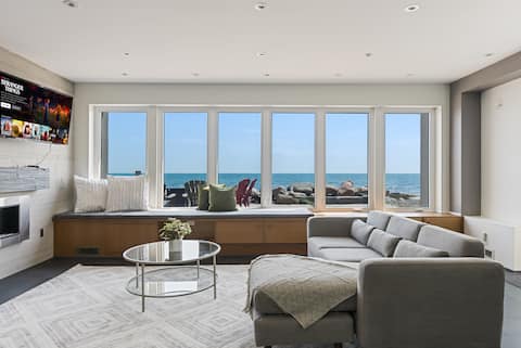 Waterfront Beach House Oasis - All Season Hot Tub!