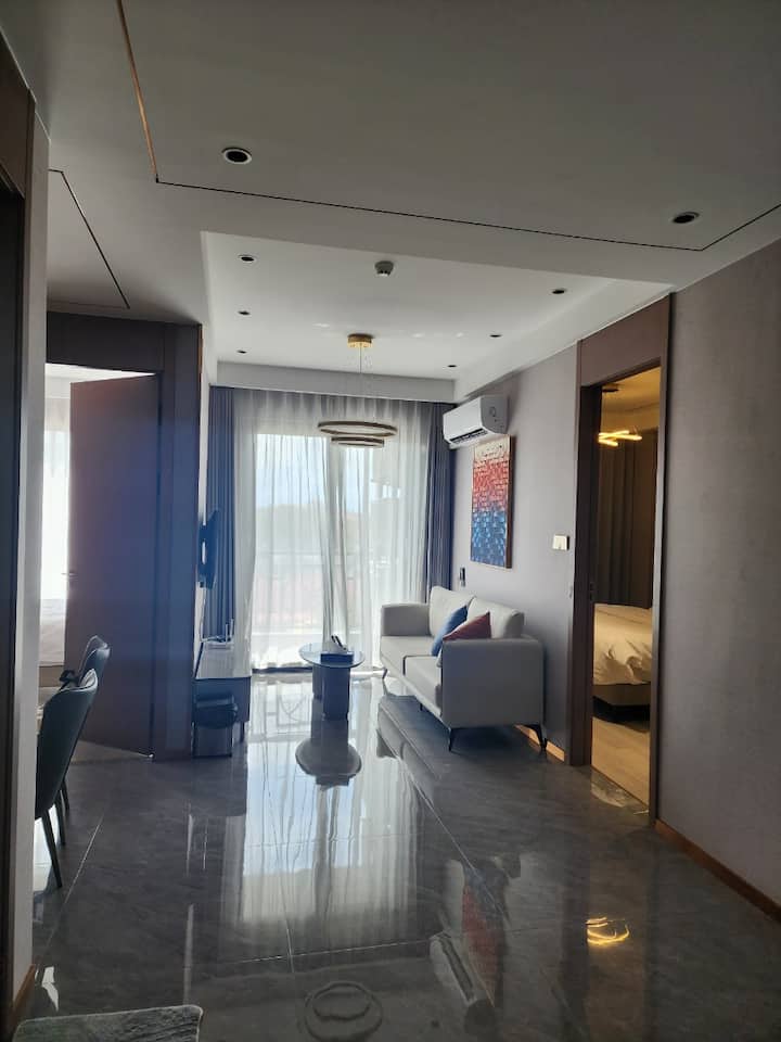 Stylish 2br With Pool&sauna - Laos