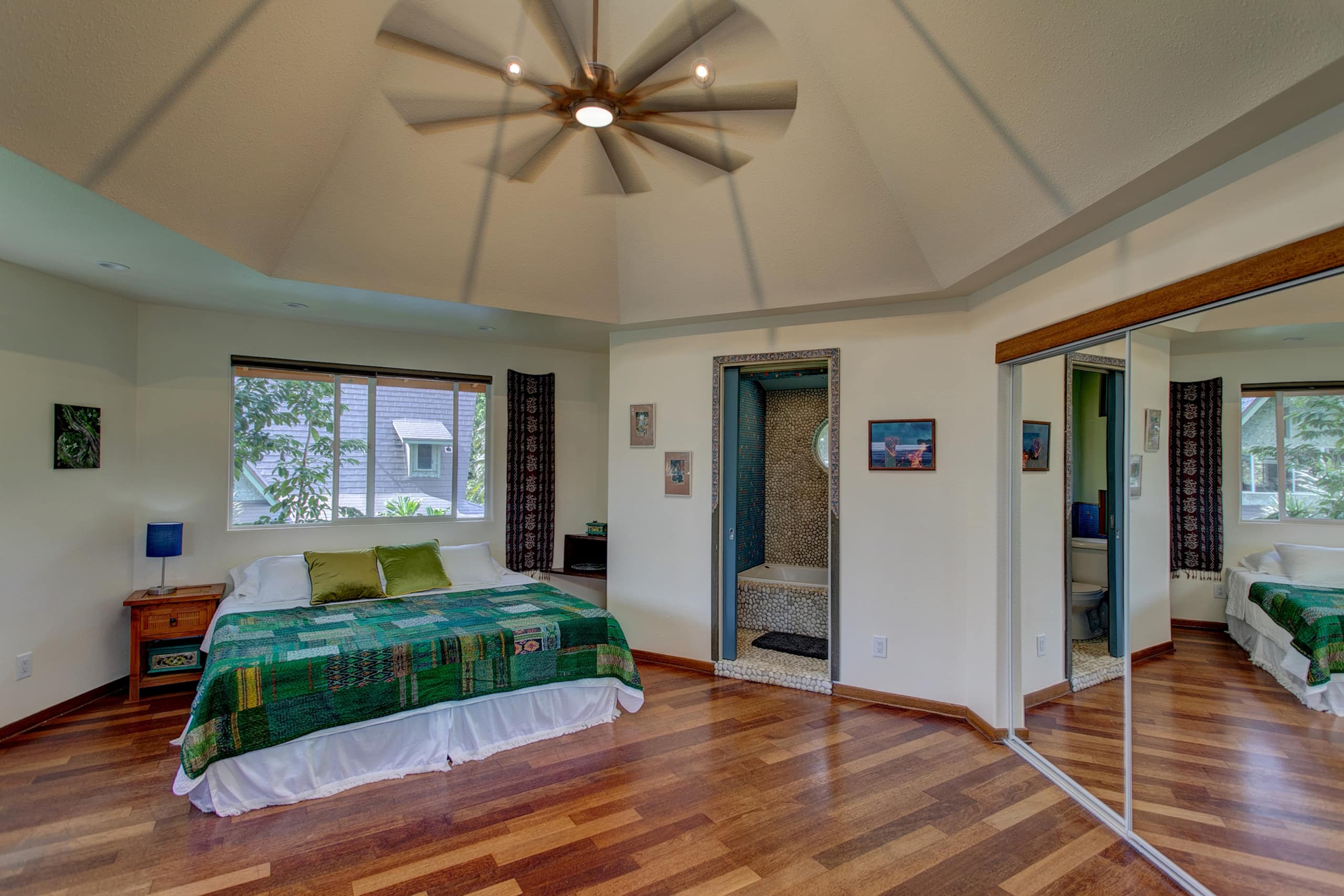 Home in Pahoa · ★4.92 · 3 bedrooms · 6 beds · 4 private baths - Image 36