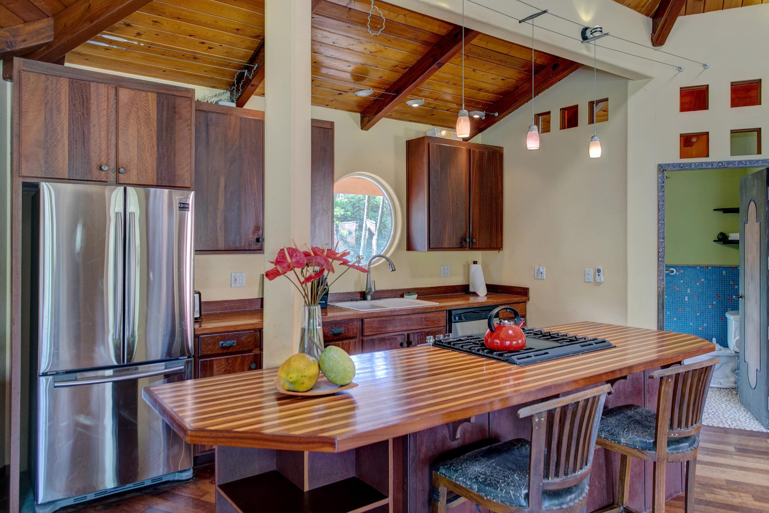 Home in Pahoa · ★4.92 · 3 bedrooms · 6 beds · 4 private baths - Image 23