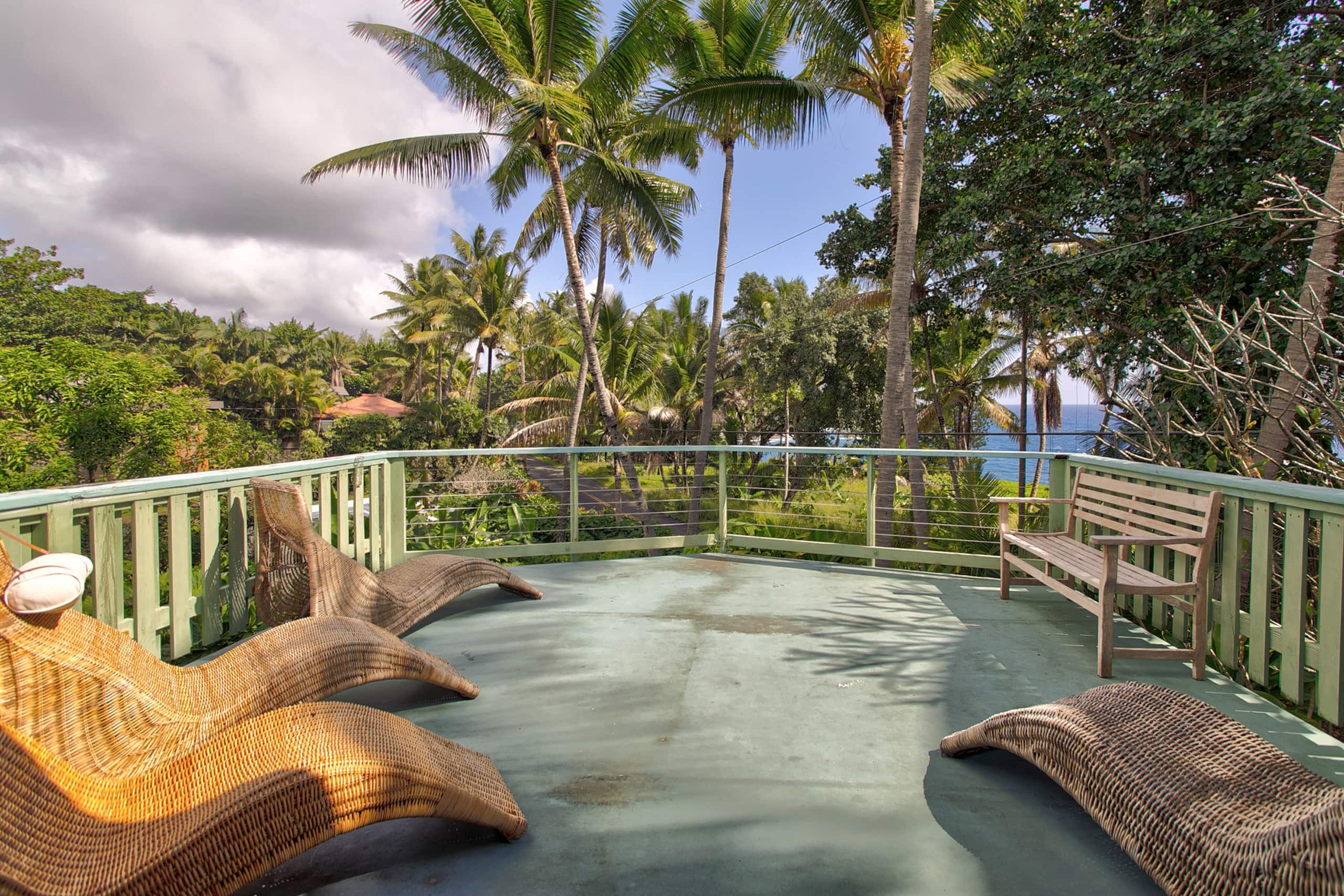 Home in Pahoa · ★4.92 · 3 bedrooms · 6 beds · 4 private baths - Image 26