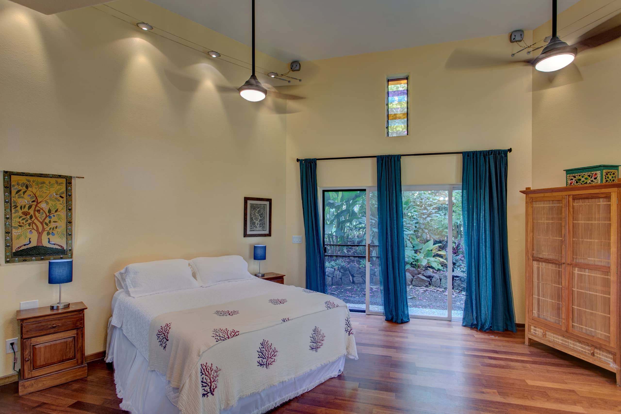 Home in Pahoa · ★4.92 · 3 bedrooms · 6 beds · 4 private baths - Image 57