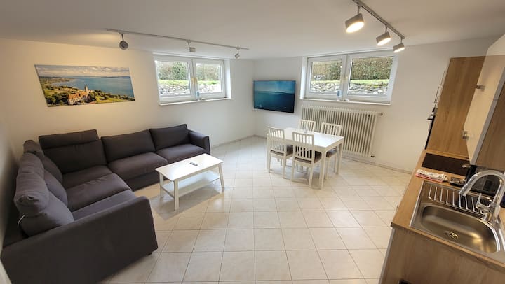 Komfortable & Moderne Fewo Familie Hildebrand - Hagnau am Bodensee