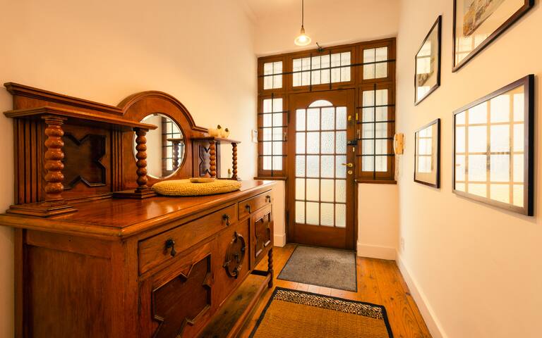 A lovely Space in a magical Part of Cape Town gallery image 4