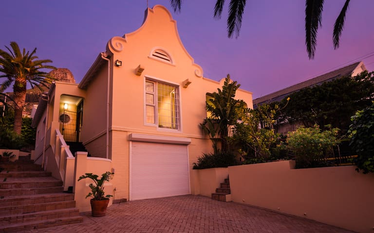 A lovely Space in a magical Part of Cape Town