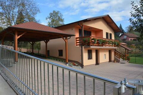 Holiday house with spa and fitness