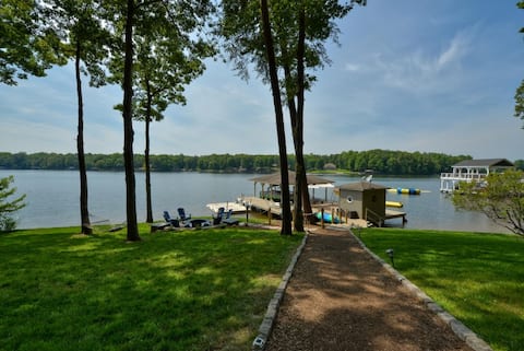Crosswinds at Lake Anna