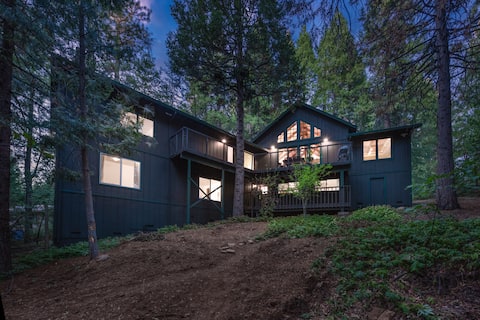 Luxury Mountain Home | Families | Apple Hill