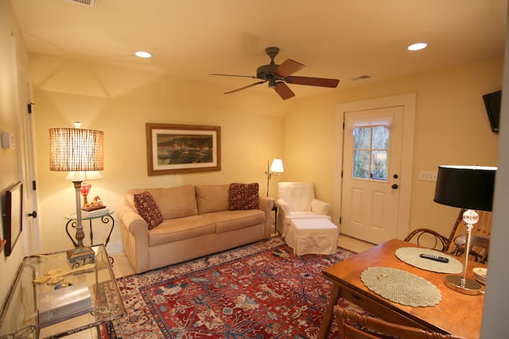 Boundary Street Getaway - Bluffton, SC