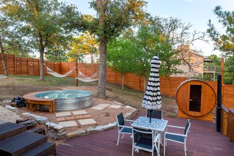 Pine View with the Club House, Sauna, Pool