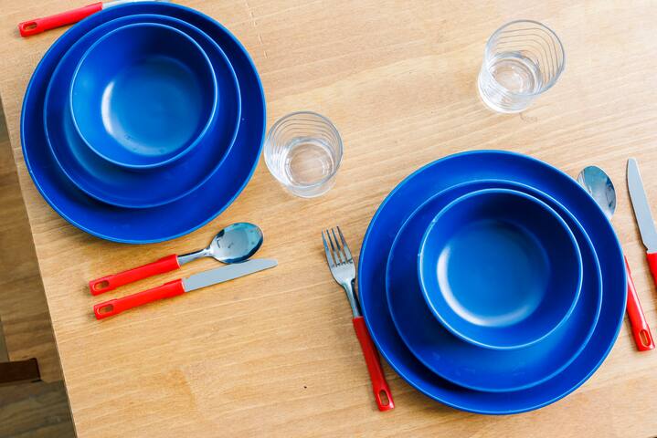 Large 3 bedroom Shoreditch flat gallery image 3