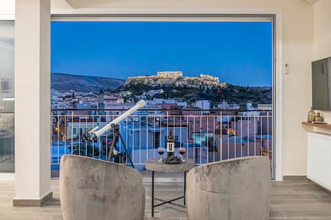 Popular Airbnb listing: Luxury apartment with Acropolis view in the center in ΚΑΜΠΑ