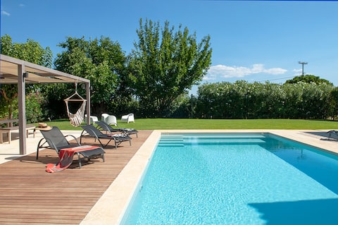 Luxury Family Beach Side Villa