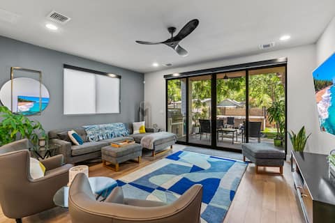 Top performing Airbnb: Hot Tub - Lux on 4th in Holly