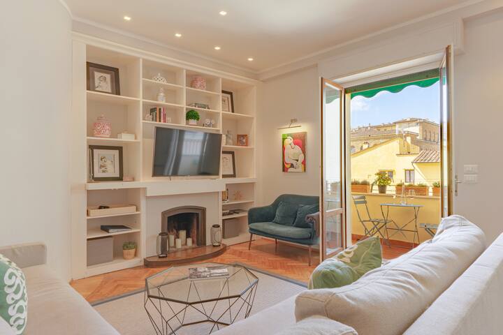 Luxury 33 w terrace views of Pitti , City center gallery image 2