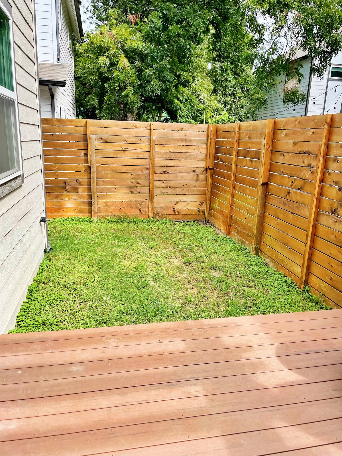 Coldest AC! Cute Home w/ Yard - Trendy East Austin