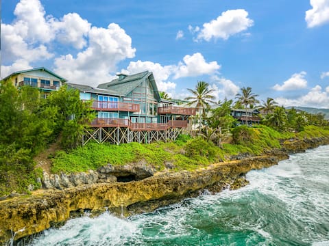 Lani Loa oceanfront 6 bedroom house; owner managed